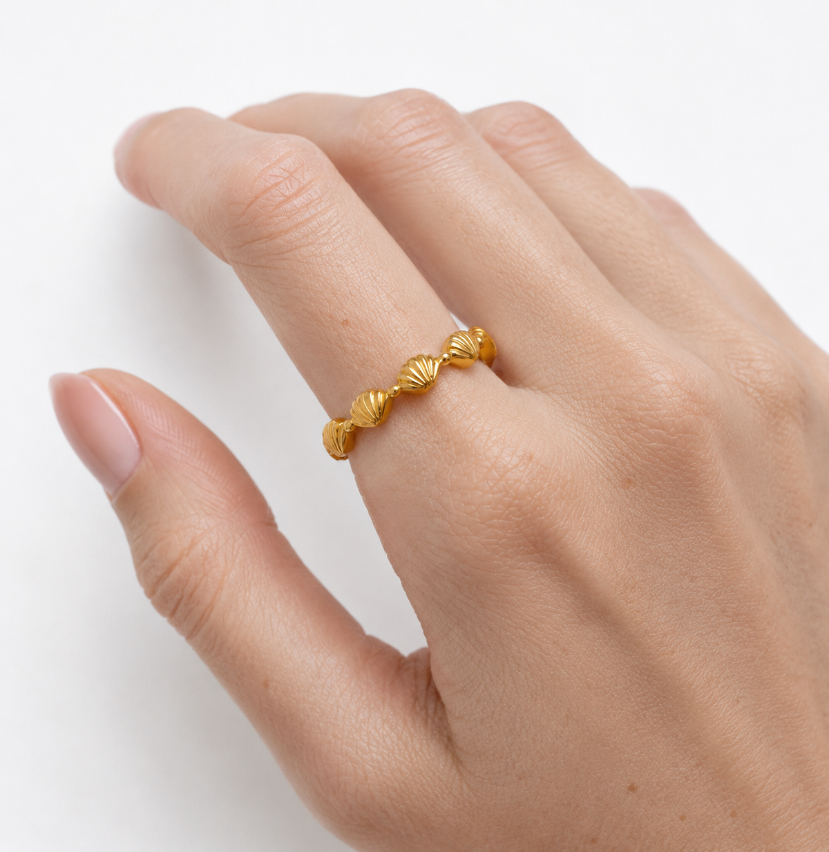 Shoreline Shell Band Ring