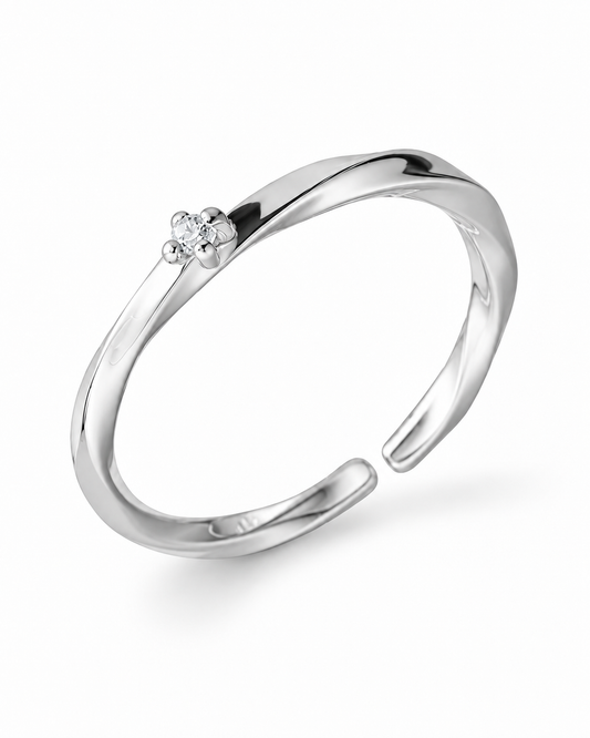 The North Star Twist Ring