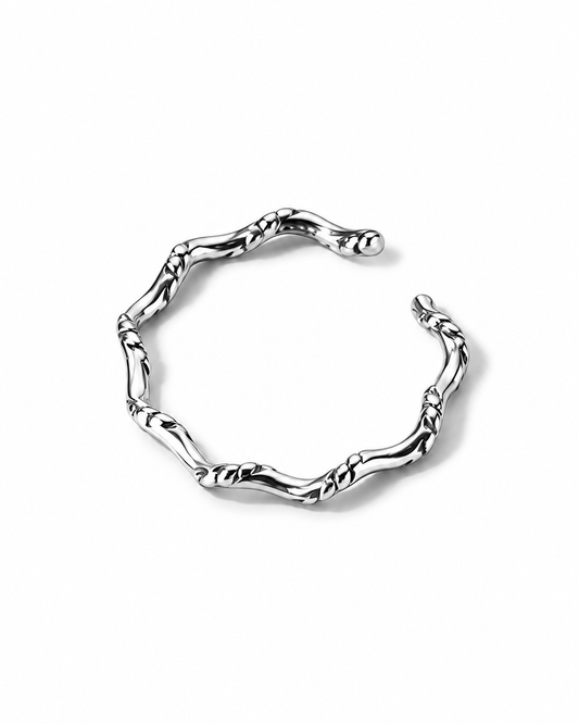 The Coastal Vine Ring