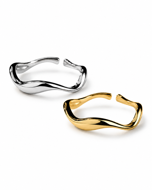 The Fluid Tide Ring